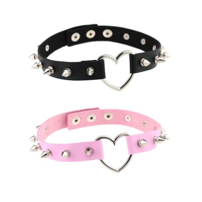 Spiked heart choker