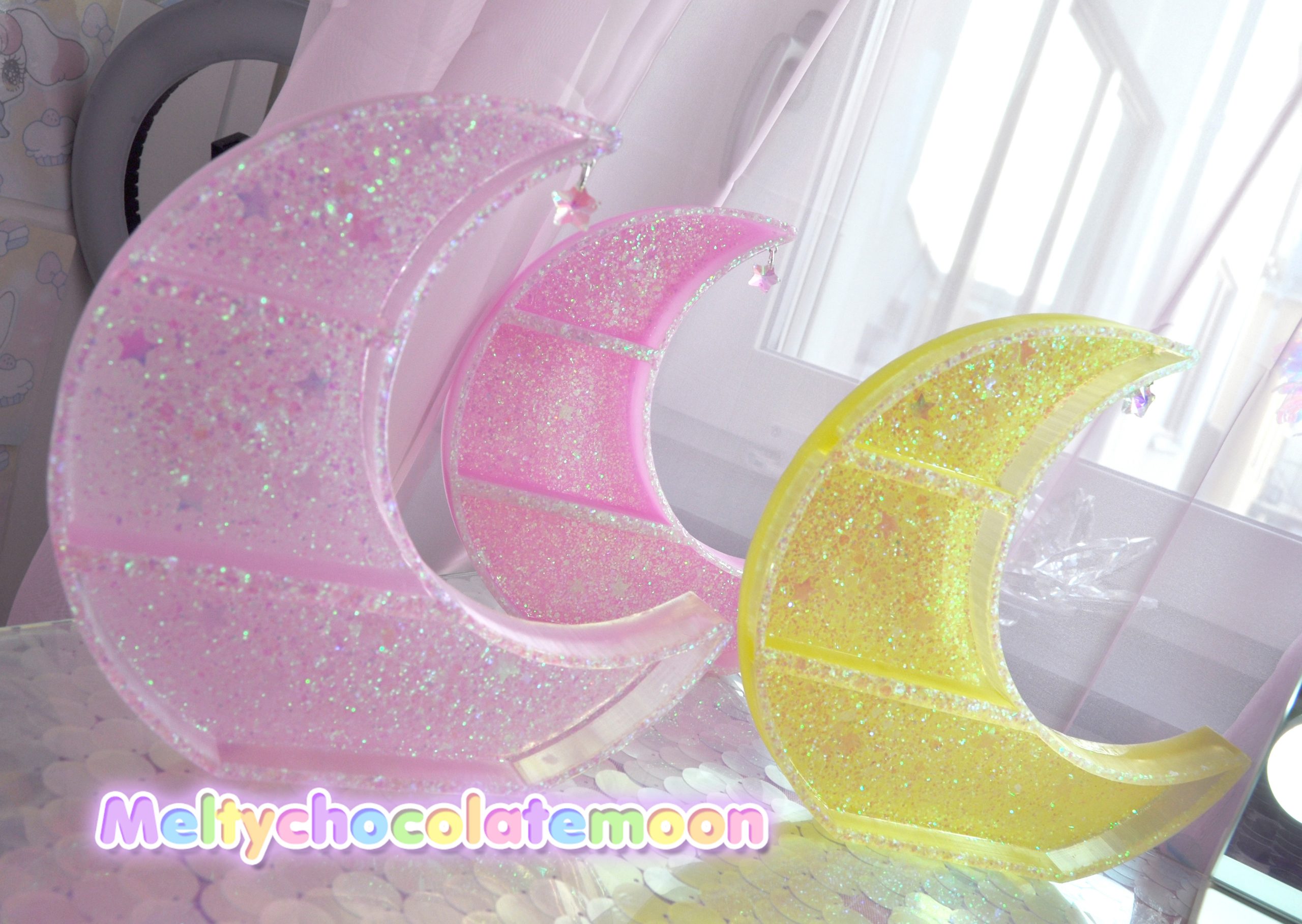 Resin shelfs