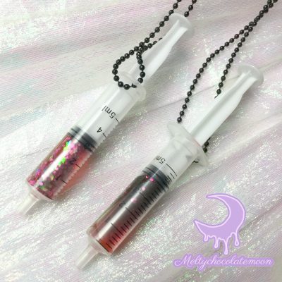 Menhera Blood Syringe Necklace!